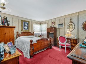 647 Seamans Neck Road, Seaford NY 11783