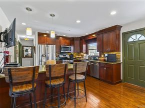 2 Burnett Avenue, Bay Shore NY 11706
