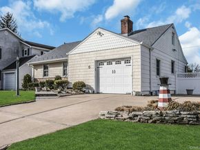 5 Sherwood Road, Glen Cove NY 11542