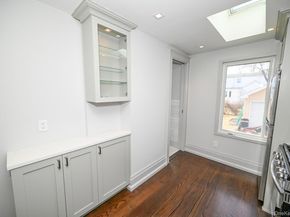 29 Everett Street, Lynbrook NY 11563