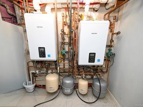 29 Everett Street, Lynbrook NY 11563