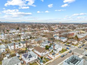 64-14 218th Street, Oakland Gardens NY 11364