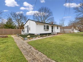 34 Propose Road, Shirley NY 11967