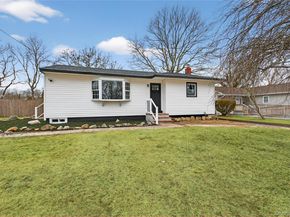 34 Propose Road, Shirley NY 11967