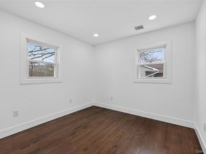 34 Propose Road, Shirley NY 11967