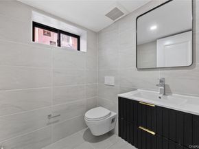 75-31 175th Street, Fresh Meadows NY 11366