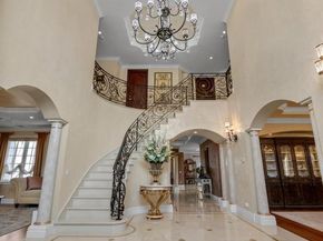 12 Point Crescent, Malba NY 11357