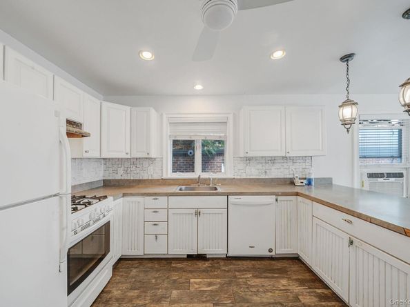 533 Beach 127th Street, Belle Harbor NY 11694