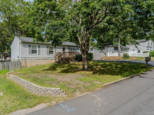 161 Shinnecock Avenue, Mastic NY 11950