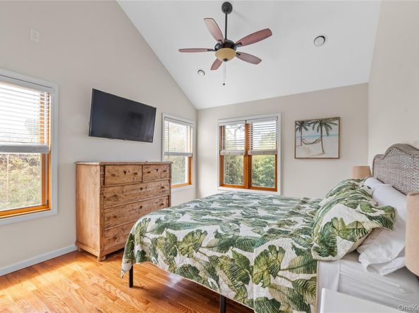 976 Surfview Walk, Ocean Beach NY 11770
