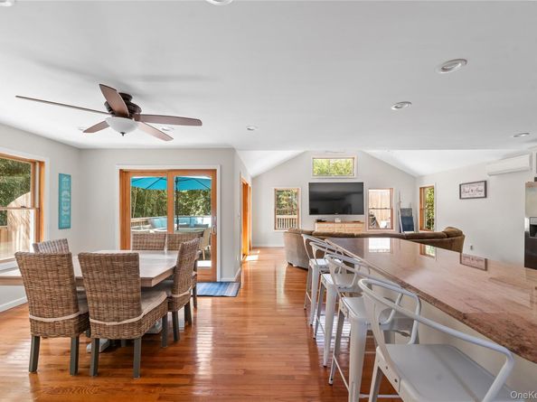 976 Surfview Walk, Ocean Beach NY 11770