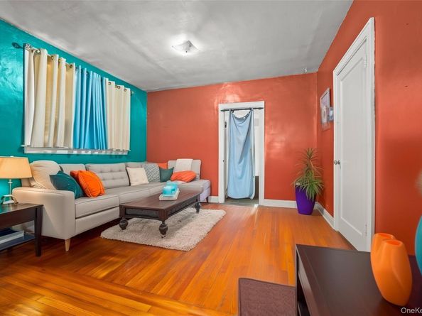 23-12 121st Street, College Point NY 11356