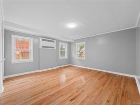 1054 Lydig Avenue, Bronx NY 10461