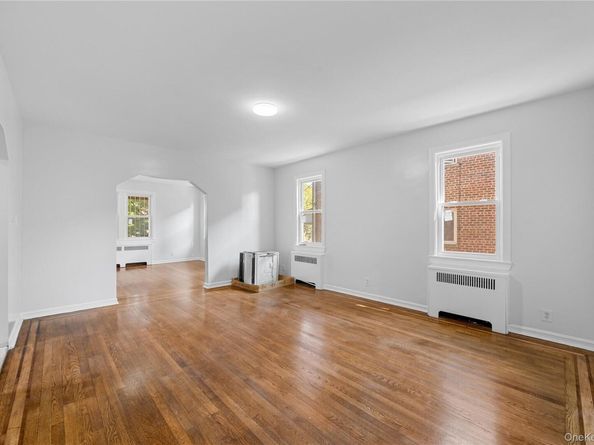 1054 Lydig Avenue, Bronx NY 10461