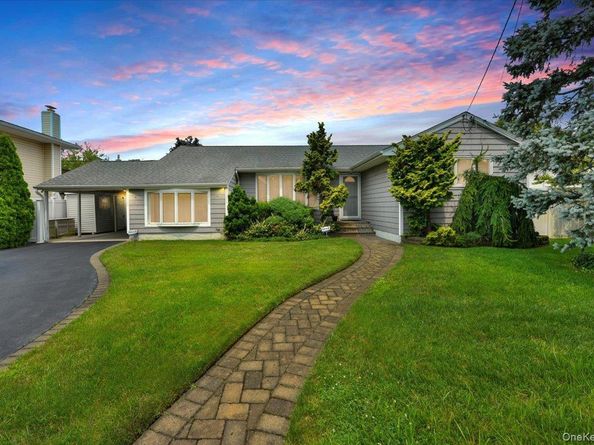73 Massachusetts Avenue, Massapequa NY 11758