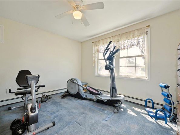 181 Springtime Lane N, Levittown NY 11756