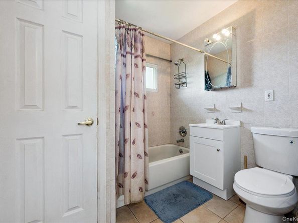 181 Springtime Lane N, Levittown NY 11756