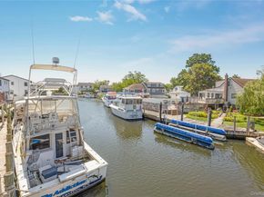 729 S 9th Street, Lindenhurst NY 11757