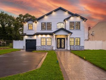 12 Hoover Lane