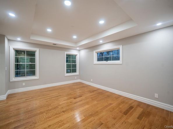 12 Hoover Lane, Bethpage NY 11714