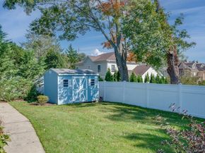 14 Belvidere Place, New Rochelle NY 10805