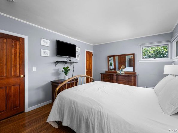 14 Belvidere Place, New Rochelle NY 10805