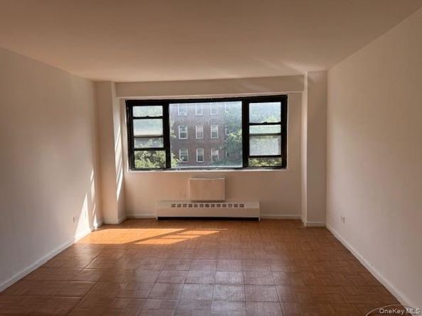 83-60 118th Street 6J, Kew Gardens NY 11415