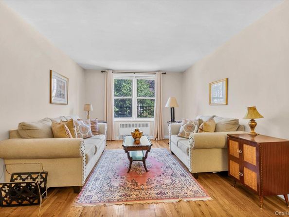 67-30 Clyde Street 3W, Forest Hills NY 11375