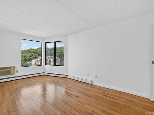 1155 Warburton Avenue 10A, Yonkers NY 10701