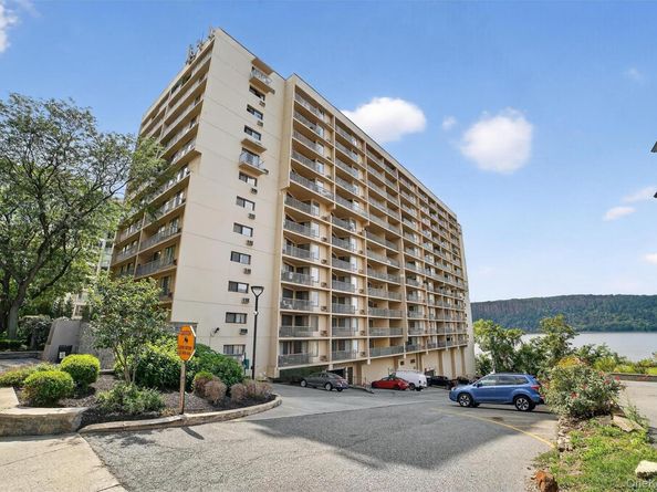 1155 Warburton Avenue 10A, Yonkers NY 10701