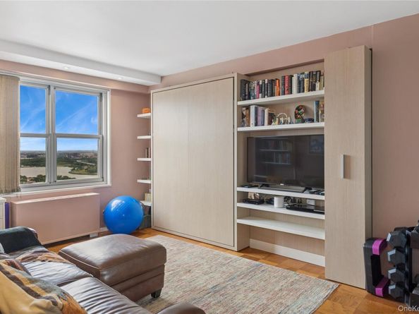 110-11 Queens Boulevard 31C, Forest Hills NY 11375