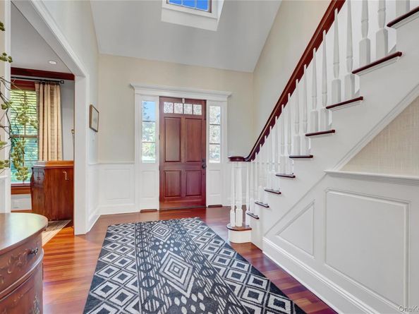 63 Dyke Road, Setauket NY 11733