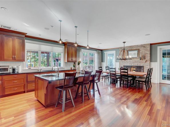 63 Dyke Road, Setauket NY 11733