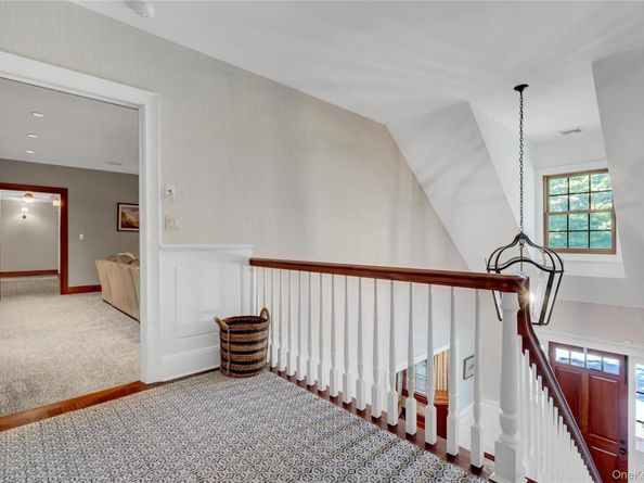 63 Dyke Road, Setauket NY 11733