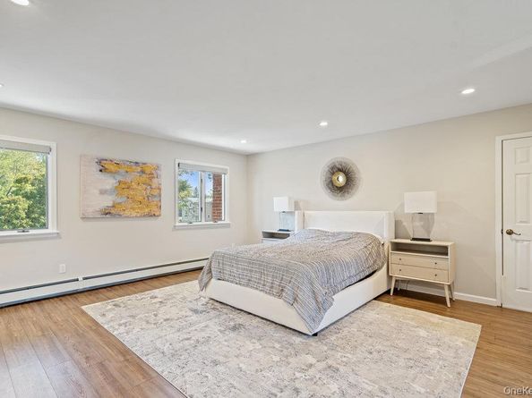 12 Aron Drive, Woodbury NY 11797