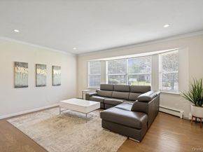 12 Aron Drive, Woodbury NY 11797