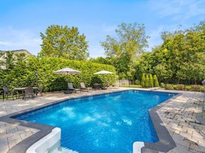 12 Aron Drive, Woodbury NY 11797