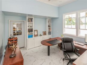 45 Meeting Lane, Hicksville NY 11801