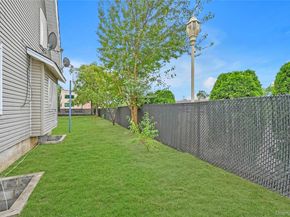 20 E Roosevelt Avenue, Roosevelt NY 11575