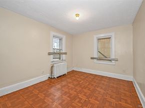 20 E Roosevelt Avenue, Roosevelt NY 11575
