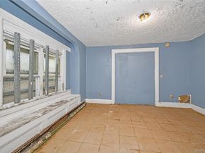 20 E Roosevelt Avenue, Roosevelt NY 11575