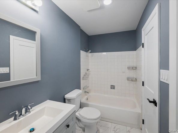 5 Folsom Lane, Coram NY 11727