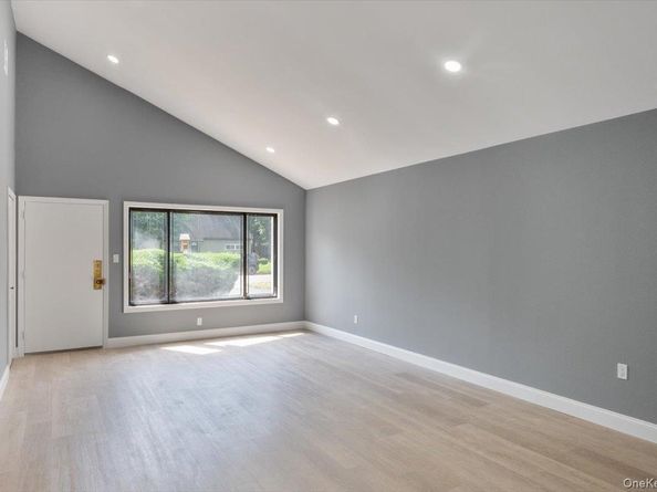 5 Folsom Lane, Coram NY 11727