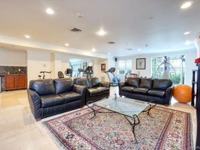 171 Great Neck Road 1C, Great Neck NY 11021