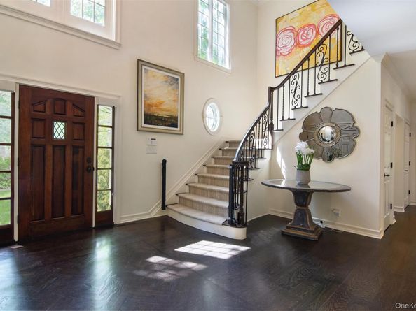 23 Brookwood Drive, Briarcliff Manor NY 10510