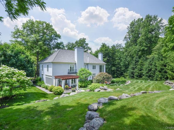 23 Brookwood Drive, Briarcliff Manor NY 10510