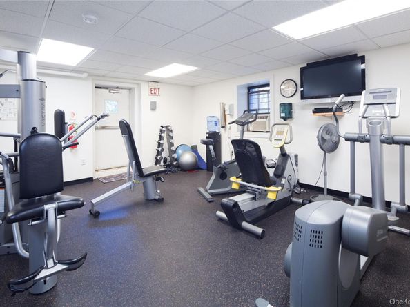 14 N Chatsworth Avenue 2G, Larchmont NY 10538