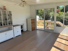 10 13th Avenue, West Babylon NY 11704