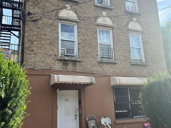 780 Bartholdi Street, Bronx NY 10467