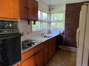 135 Old Tarrytown Road, White Plains NY 10603